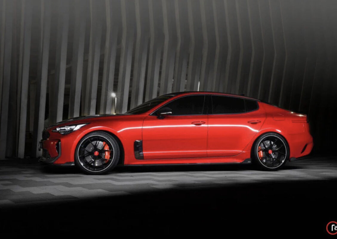 Kia Stinger Carbon Fiber Side Skirt V2 - UNIQPERFORMANCE