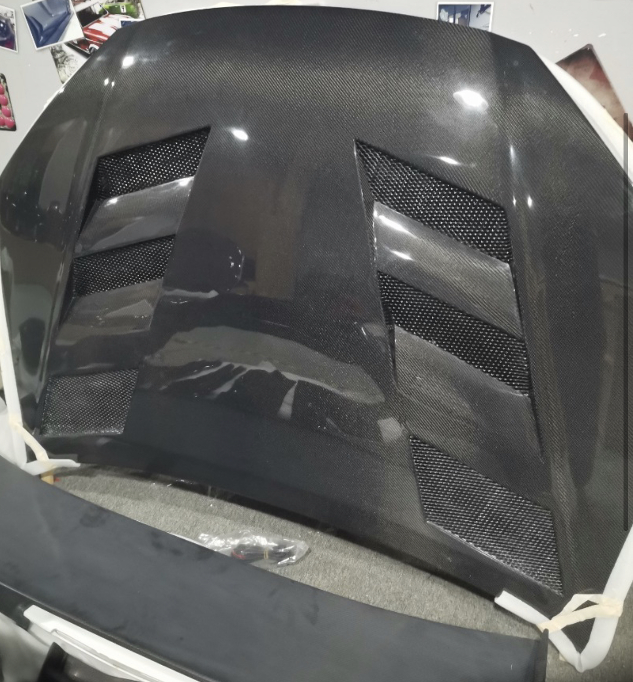 20132016 Genesis Coupe VIS STYLE Carbon Fiber Hood UNIQPERFORMANCE